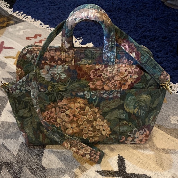 Vintage Floral Tapestry Shoulder Bag - Multicolor - Picture 2 of 3